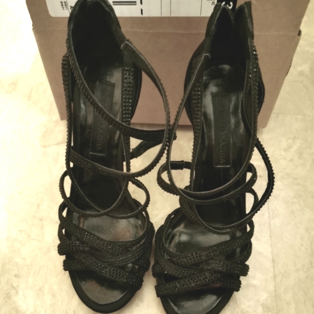 BCBG high  heel sandals size 51/2
